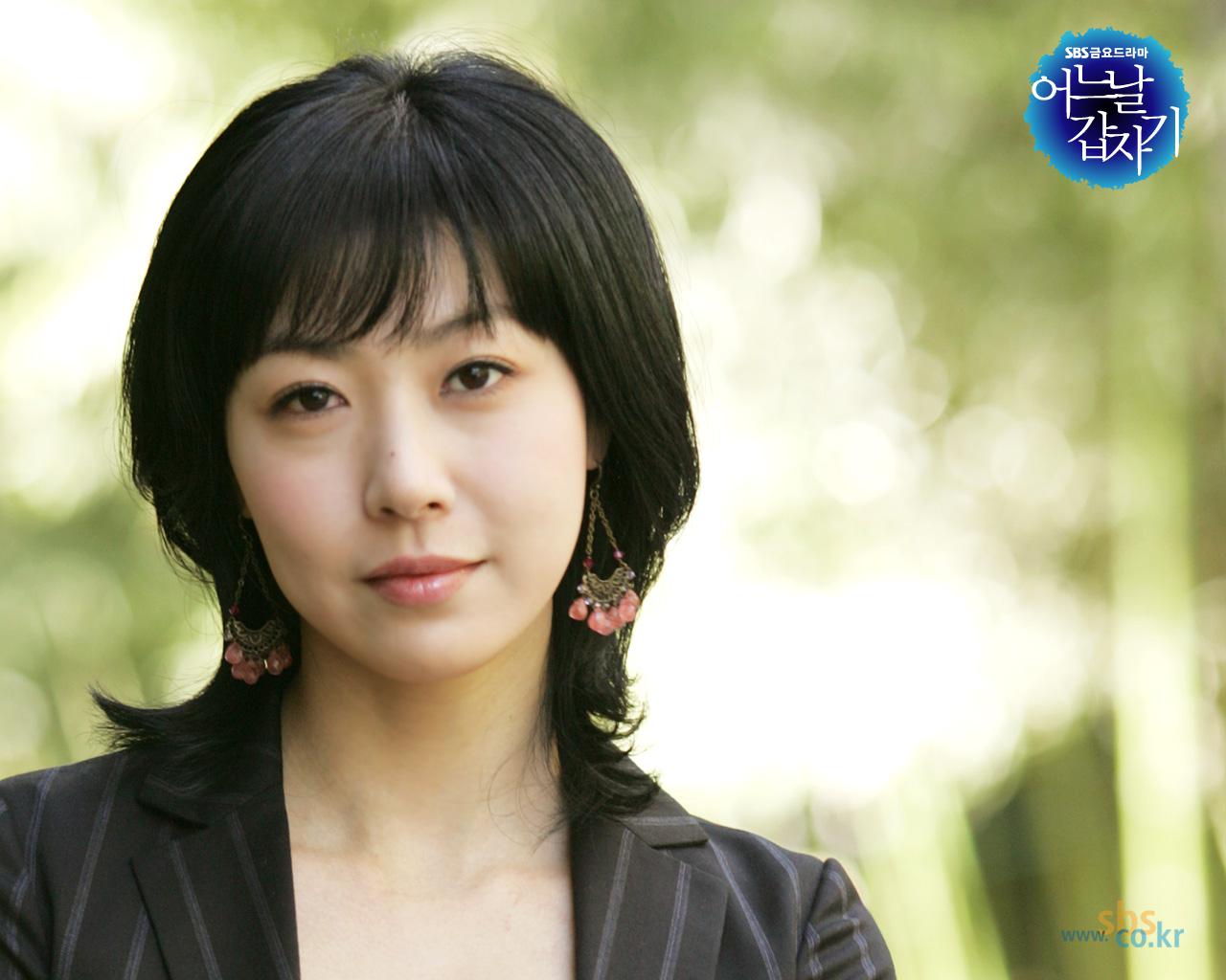 人気韓国女優、ソン・ヒョナ（성현아 Seong HyeonA）のプロフィール